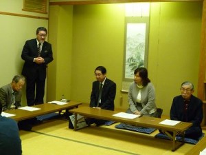 和嶋代議士、毛屋市議の報告会にお邪魔させて頂きました