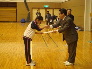 お昼前に終了したジュニアの部の表彰式