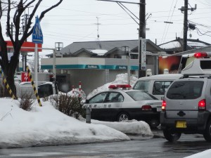 南ジャスコ出入り口付近で交通事故でした