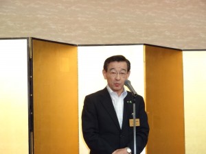 高橋節副知事が厳しい県内観光産業の現状を踏まえ、今こそ県上げて元気に変える施策と決意述べる