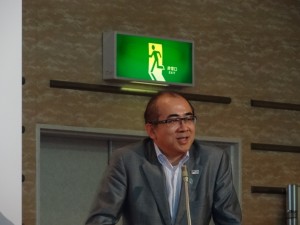 溝畑観光庁長官が切れ味鋭いウイットに富んだ元気あふれるご講演