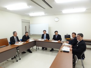 京都府立医科大学会議室にて新しい病院食について研修